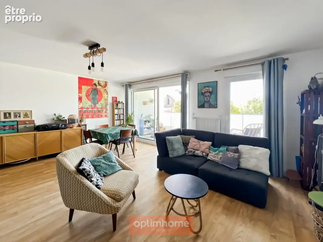 Rennes Sud-Gare Sainte-Thérèse – T4 traversant, 3 chambres, 2 loggias, garage - photo 1