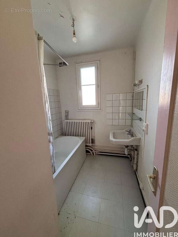 Photo 9 - Appartement à CHATEAUROUX