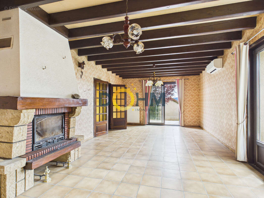 Maison à SAINTE-FLORINE