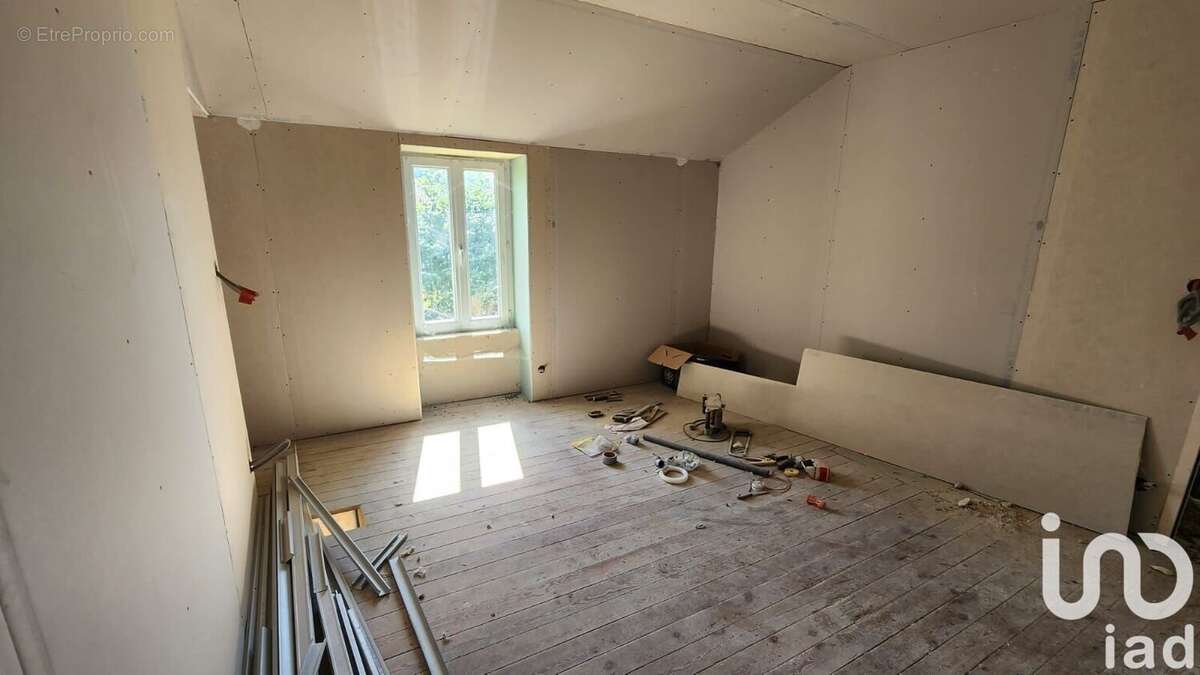 Photo 5 - Maison à MARIGNY-BRIZAY