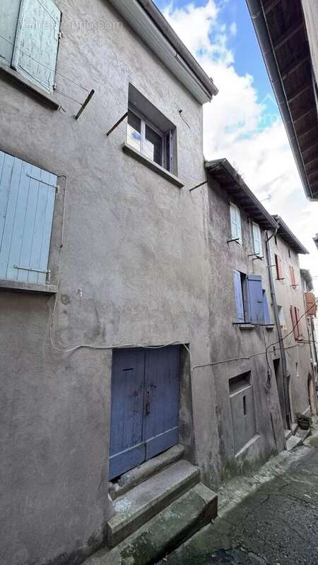 Maison à TOURNON-SUR-RHONE