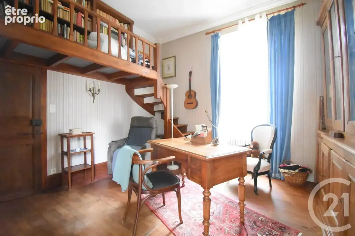 Maison 8 pièces 181 m² à vendre à Saint-Germain-Des-Fosses (03260) - photo 5