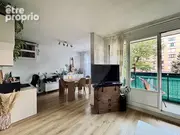 Appartement à LIMAS