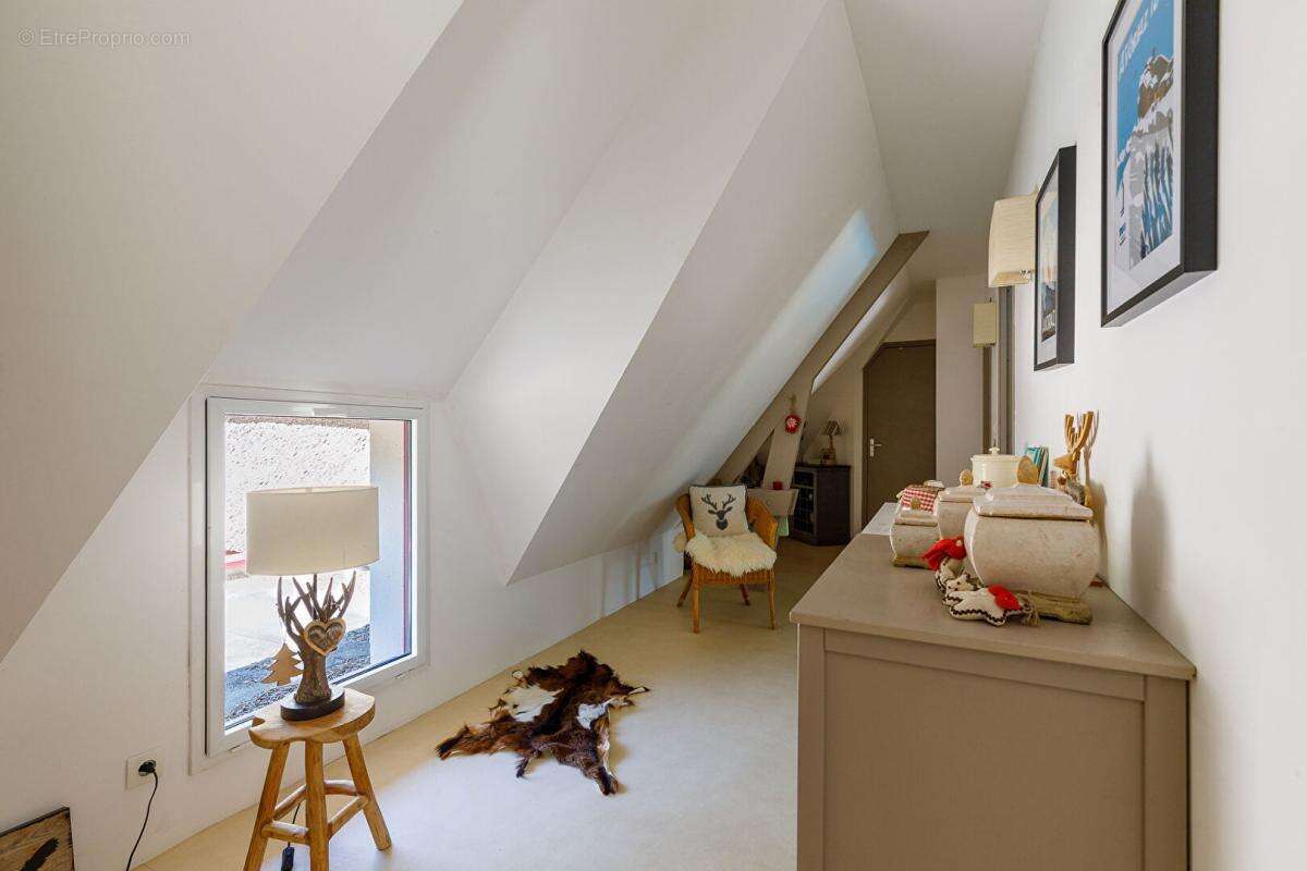 Maison à SAINT-LYPHARD