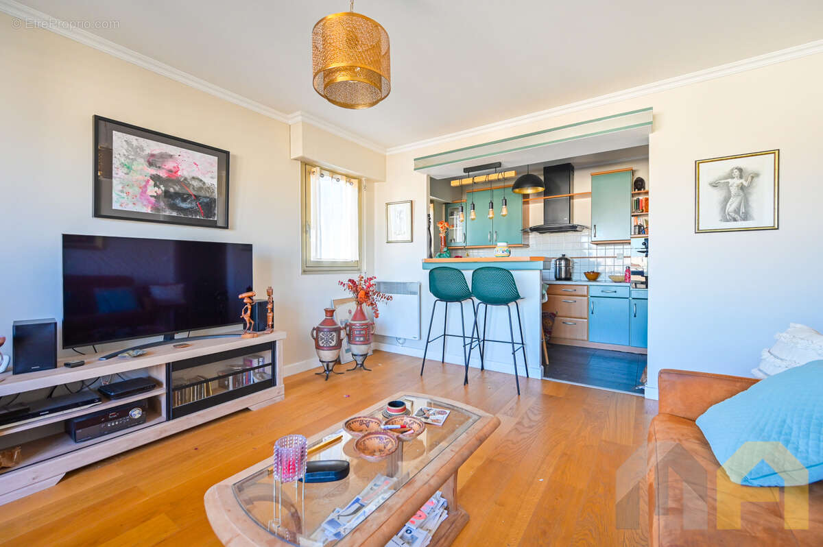 Appartement à LE KREMLIN-BICETRE