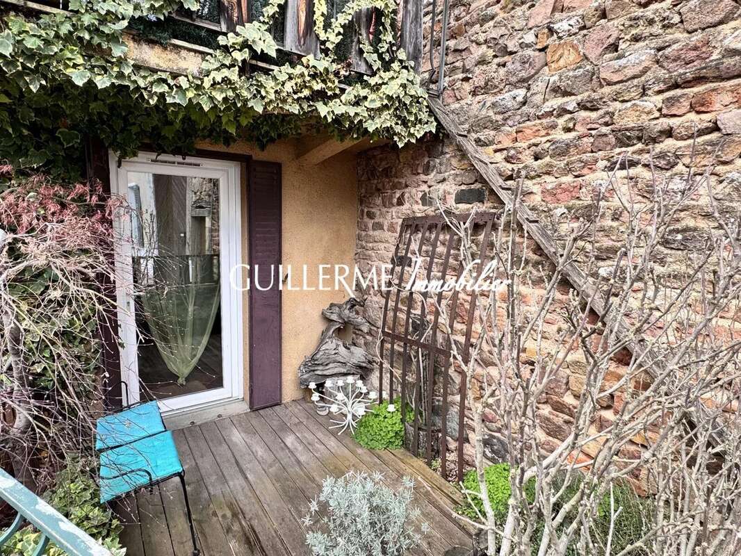 Maison à SALLES-ARBUISSONNAS-EN-BEAUJOLAIS