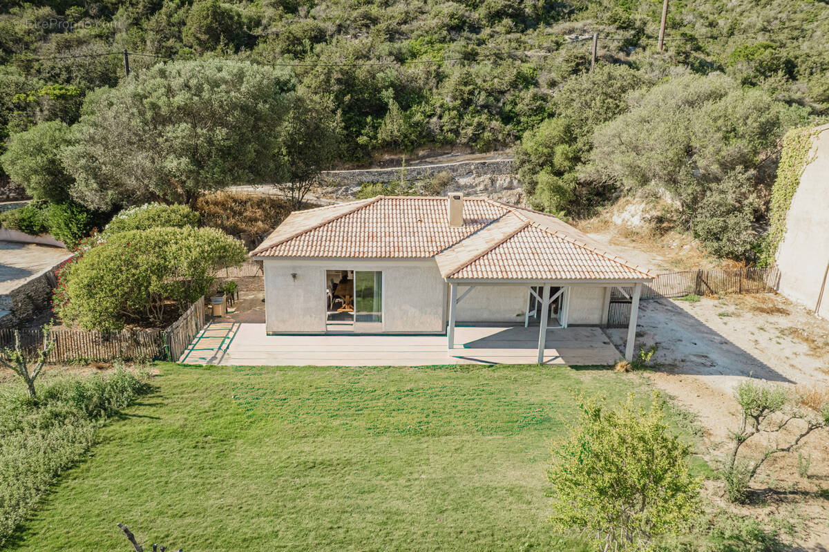 Maison à BONIFACIO