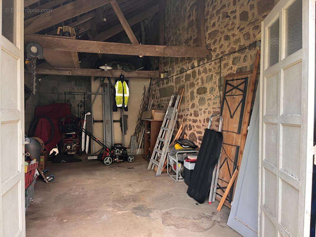 Maison 65 m²  avec 2 chambres + maisonnette à rénover - photo 15