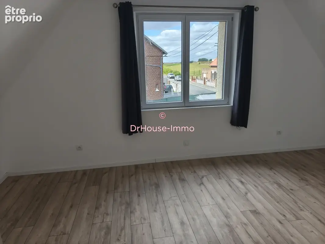 Maison 5 pièces 100 m² à vendre à Eppeville (80400) - photo 25