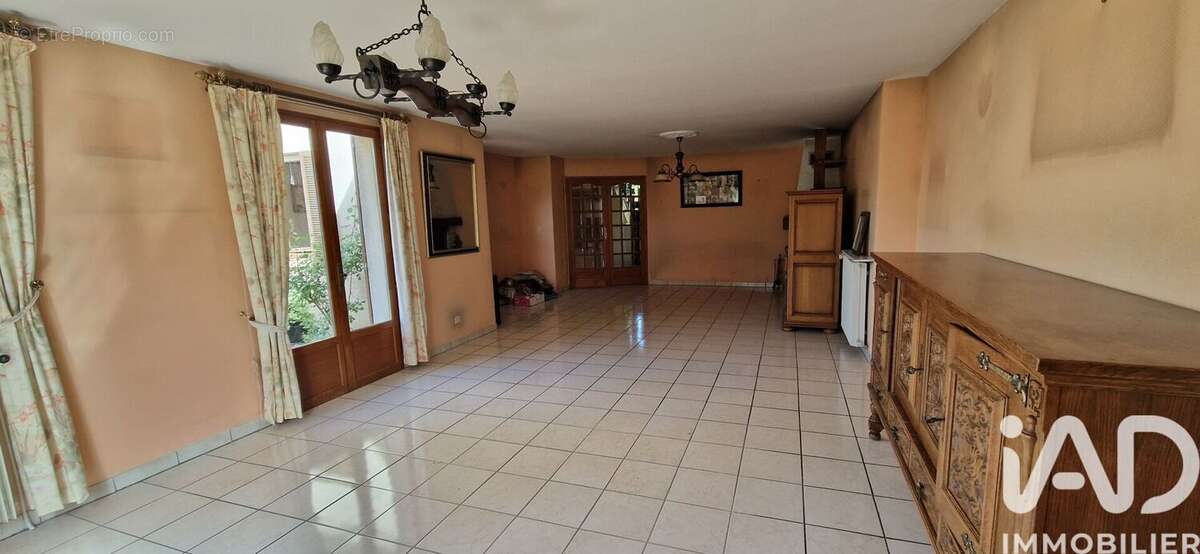 Photo 5 - Maison à MARINES