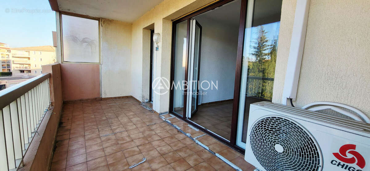 Appartement à FREJUS