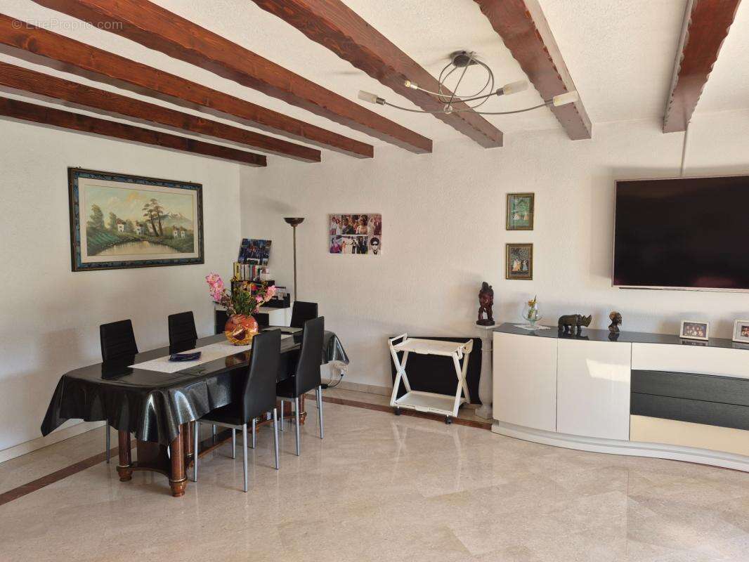Maison à vendre 8 pièces BURDIGNIN (74) - photo 9