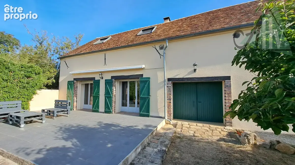 COURLON (89) - Belle maison de charme de 245 m2 avec 4 chambres, grande grange et dépendances. - photo 24