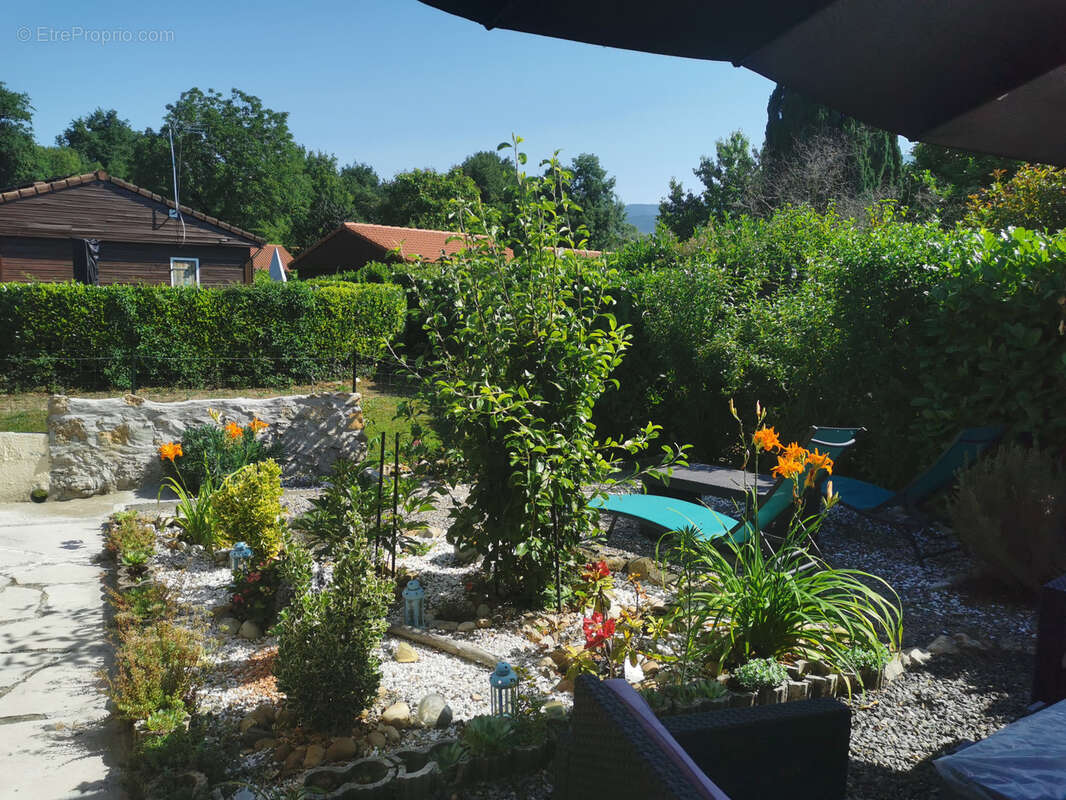 Maison à MONTALIEU-VERCIEU