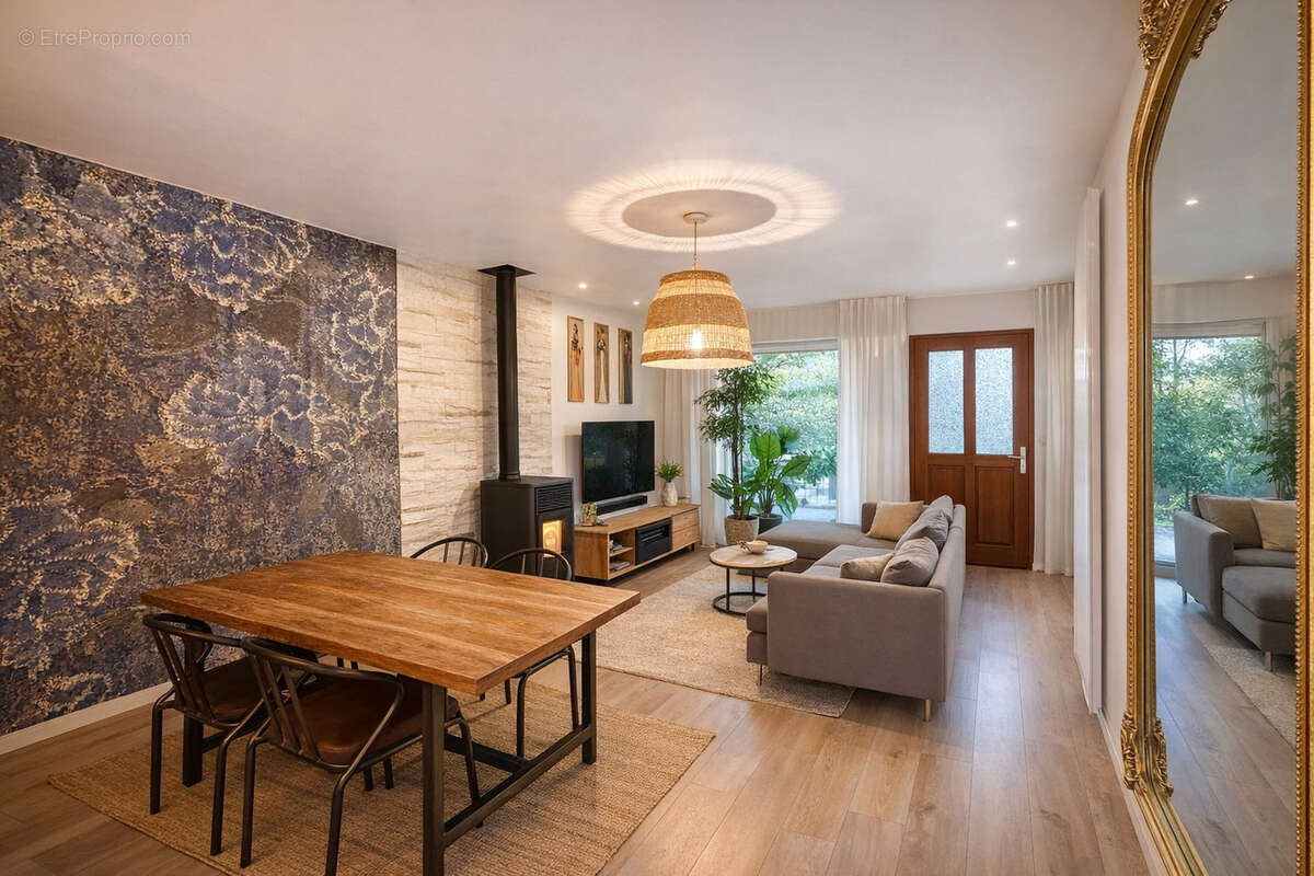 Maison à SAINT-JULIEN-DE-CONCELLES