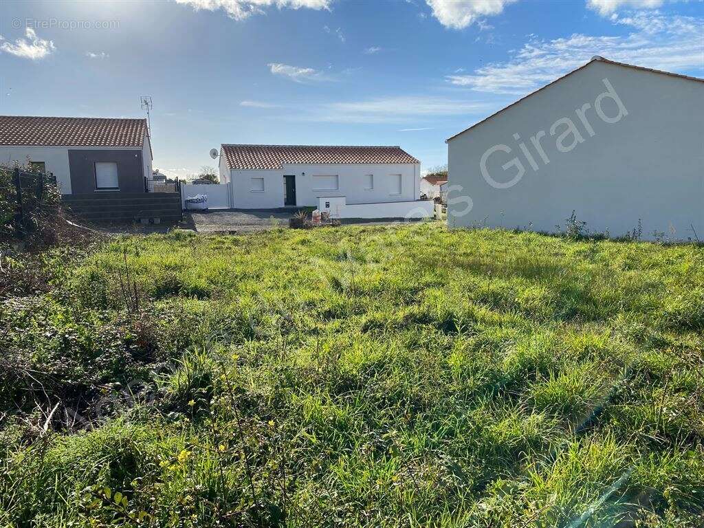 Terrain à BRETIGNOLLES-SUR-MER
