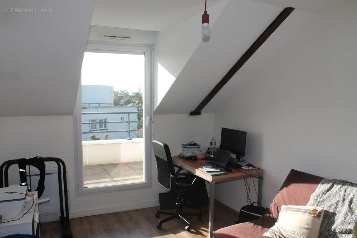 Appartement à SAINT-CYR-SUR-LOIRE