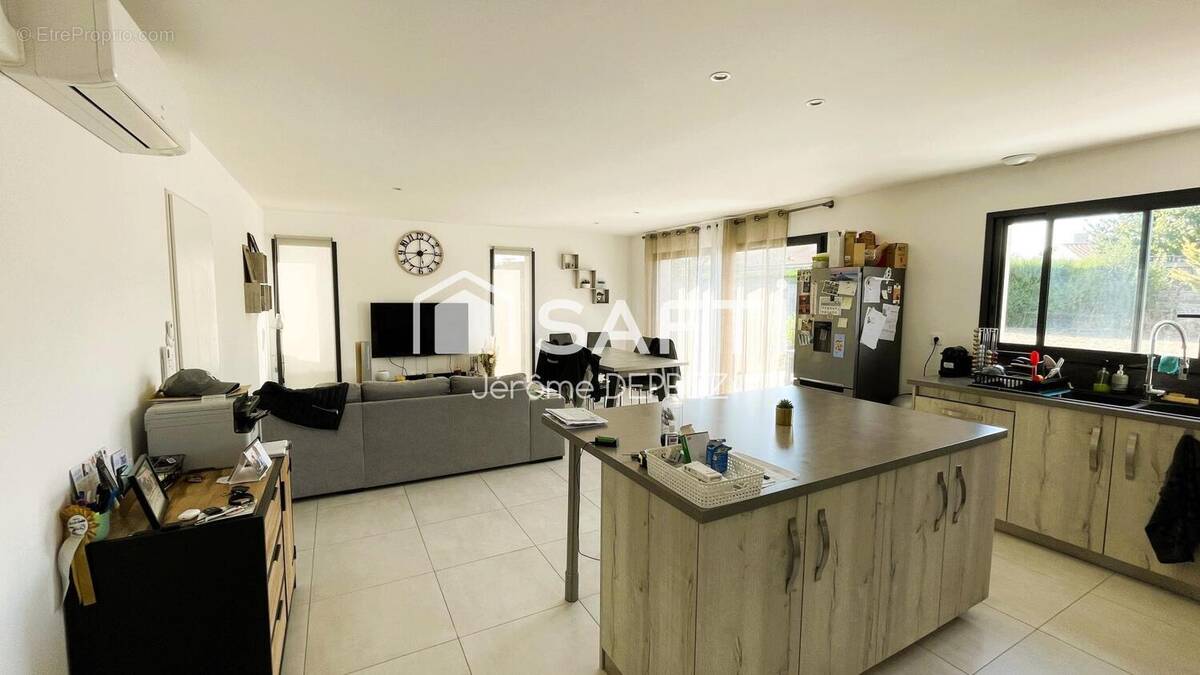 Photo 1 - Maison à CHAILLE-LES-MARAIS