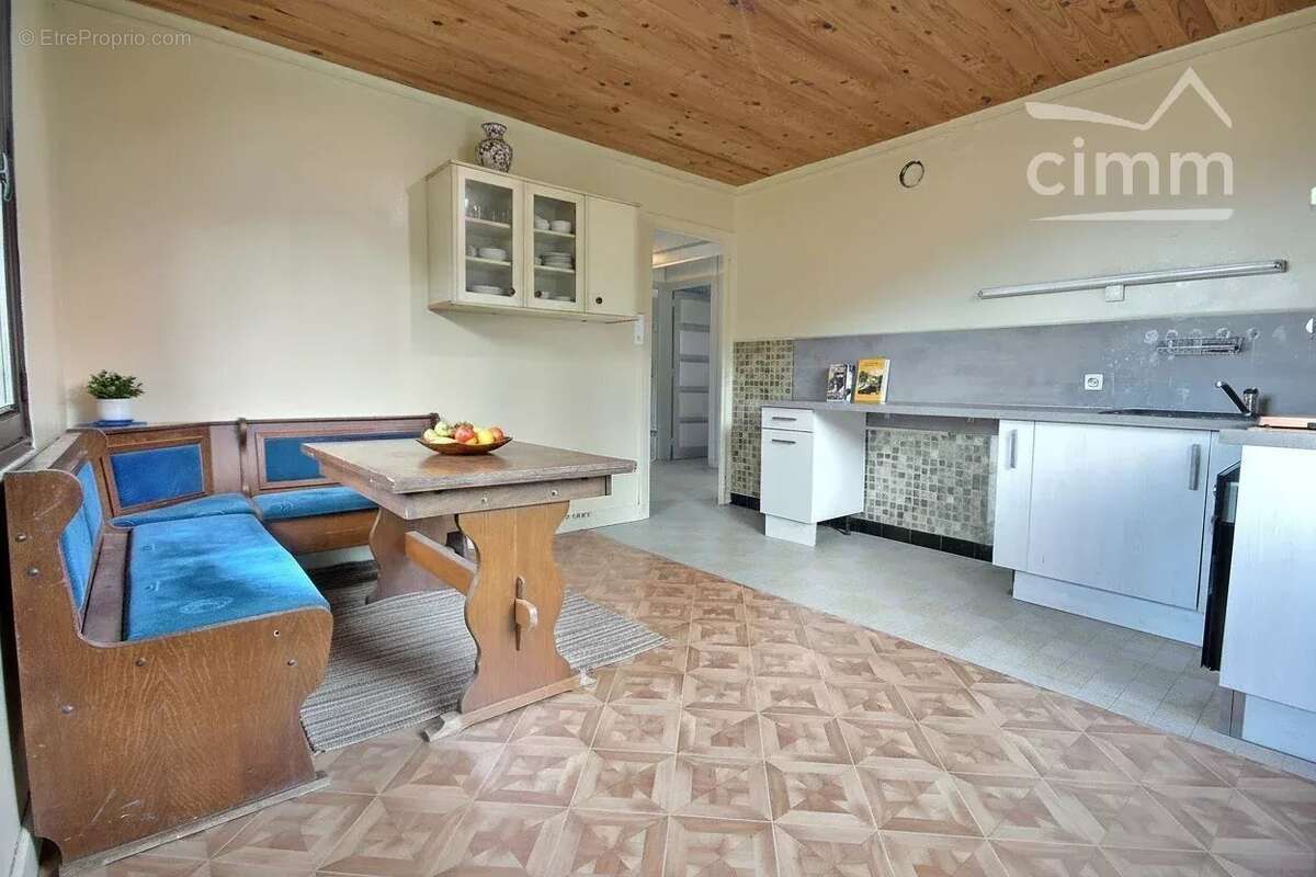 Appartement à LA ROCHETTE