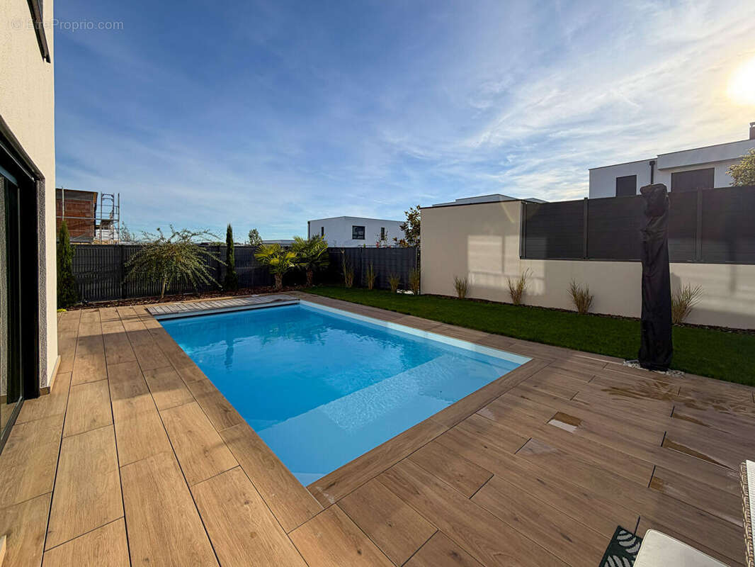 Maison à NIEDERHAUSBERGEN