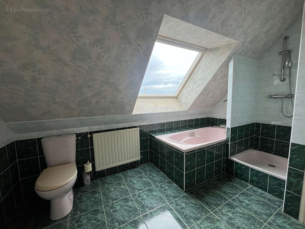 Maison bourg de quessoy - photo 9