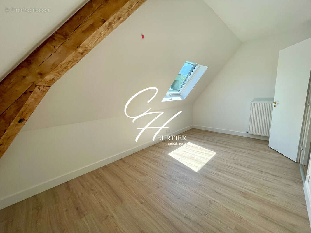 Appartement à LE PONT-DE-CLAIX