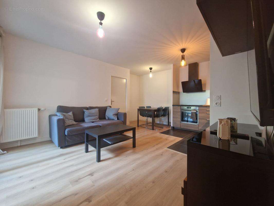 Appartement à BROU-SUR-CHANTEREINE