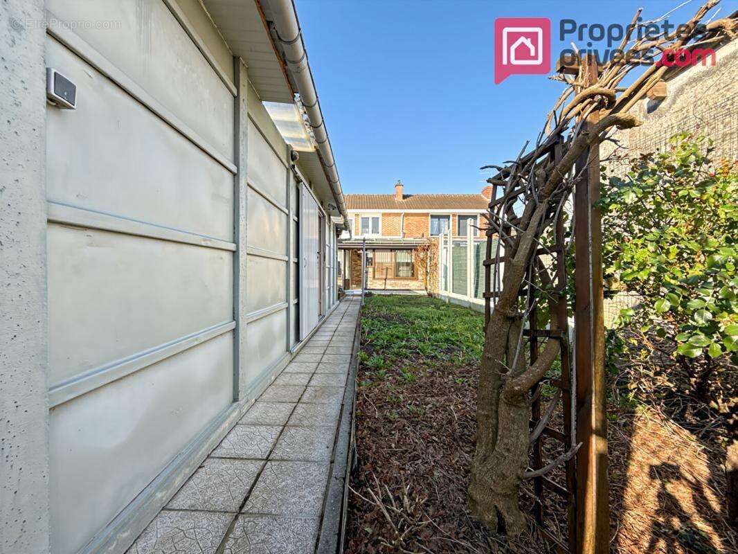 Maison à ARMENTIERES