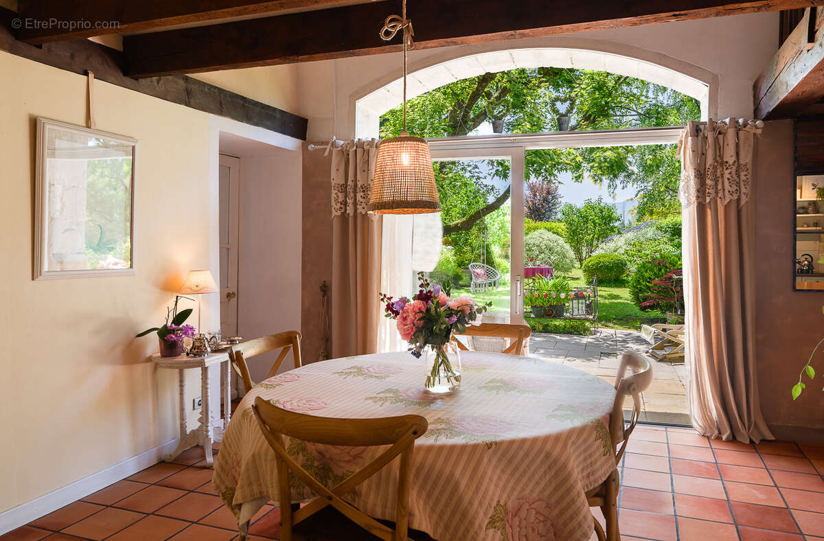 Maison à MARIGNY-SAINT-MARCEL