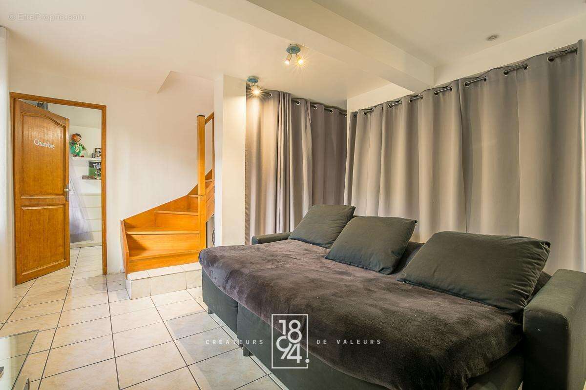 Appartement à MARSEILLE-16E