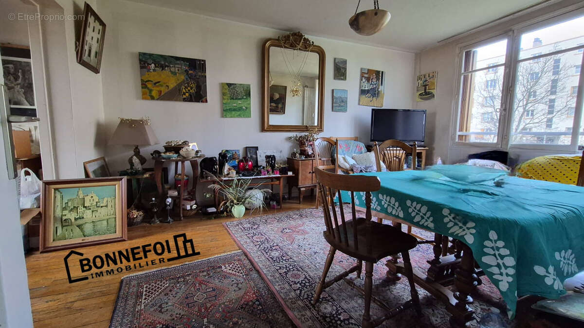 Appartement à CHAMPIGNY-SUR-MARNE