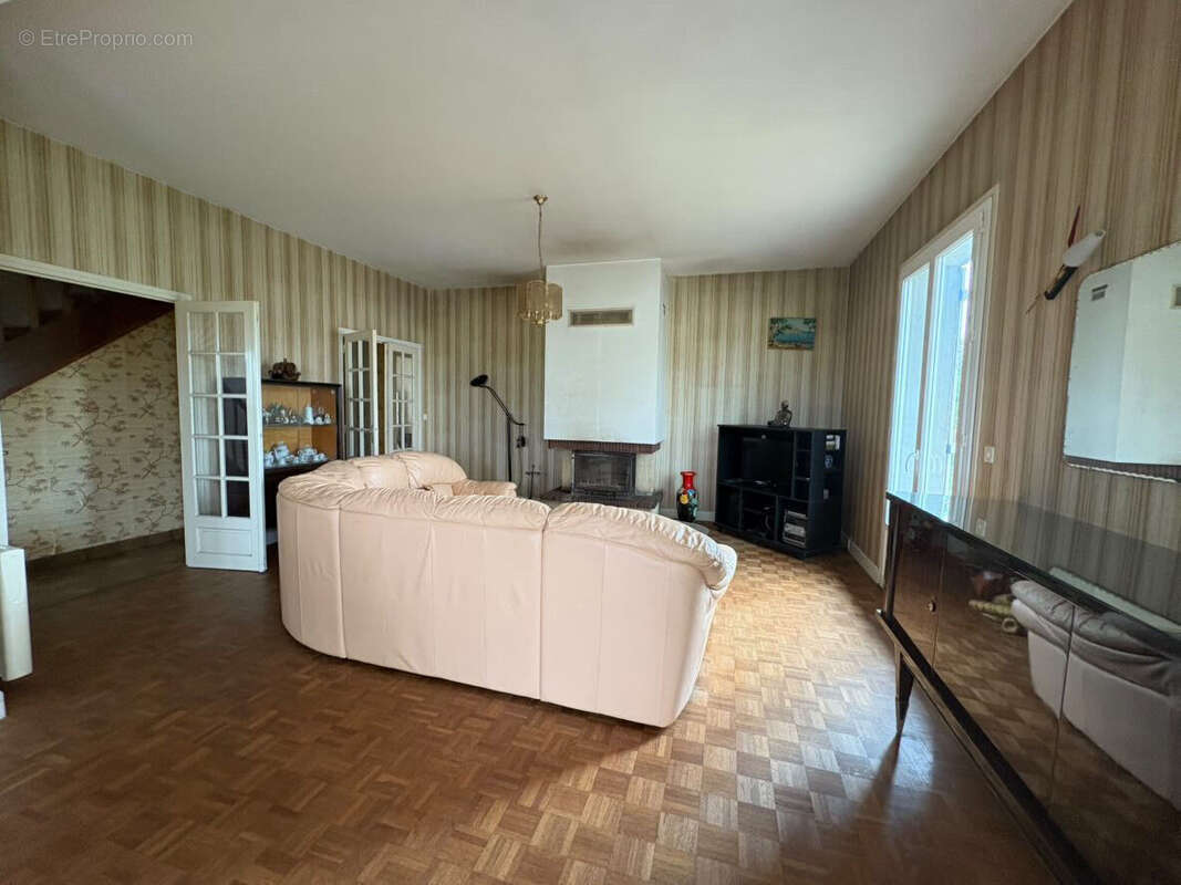 Maison à SAINT-MAUR