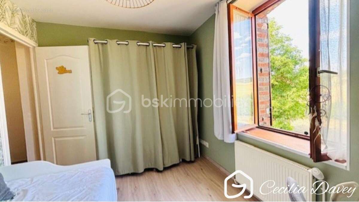 *** Nouveauté : Véritable coup de cœur pour cette propriété de caractère rare, mêlant authenticité, confort et sérénité, offrant - photo 15