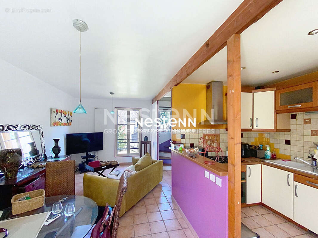 À vendre - Pavillon en meulière avec jardin - Stains - 260 000 - photo 2