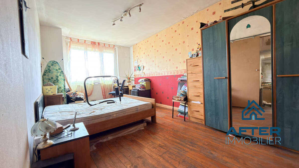 Maison à XERMAMENIL