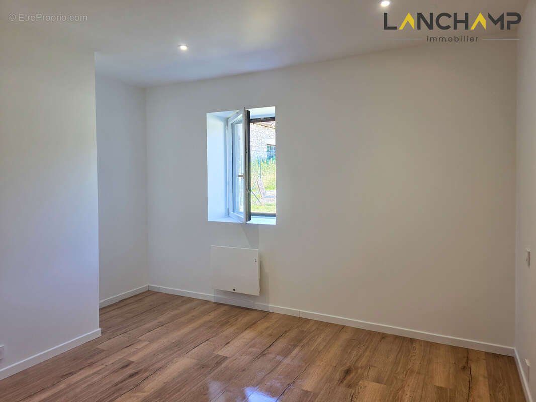 Chanaz  Appartement neuf T3 de plain-pied avec jardin privatif - photo 7