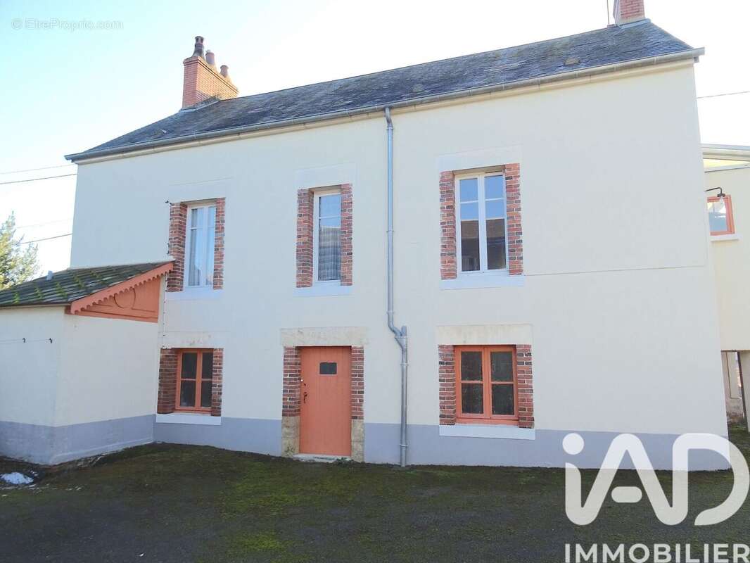 Maison 69 m² à Chateauneuf-Val-De-Bargis  - photo 2