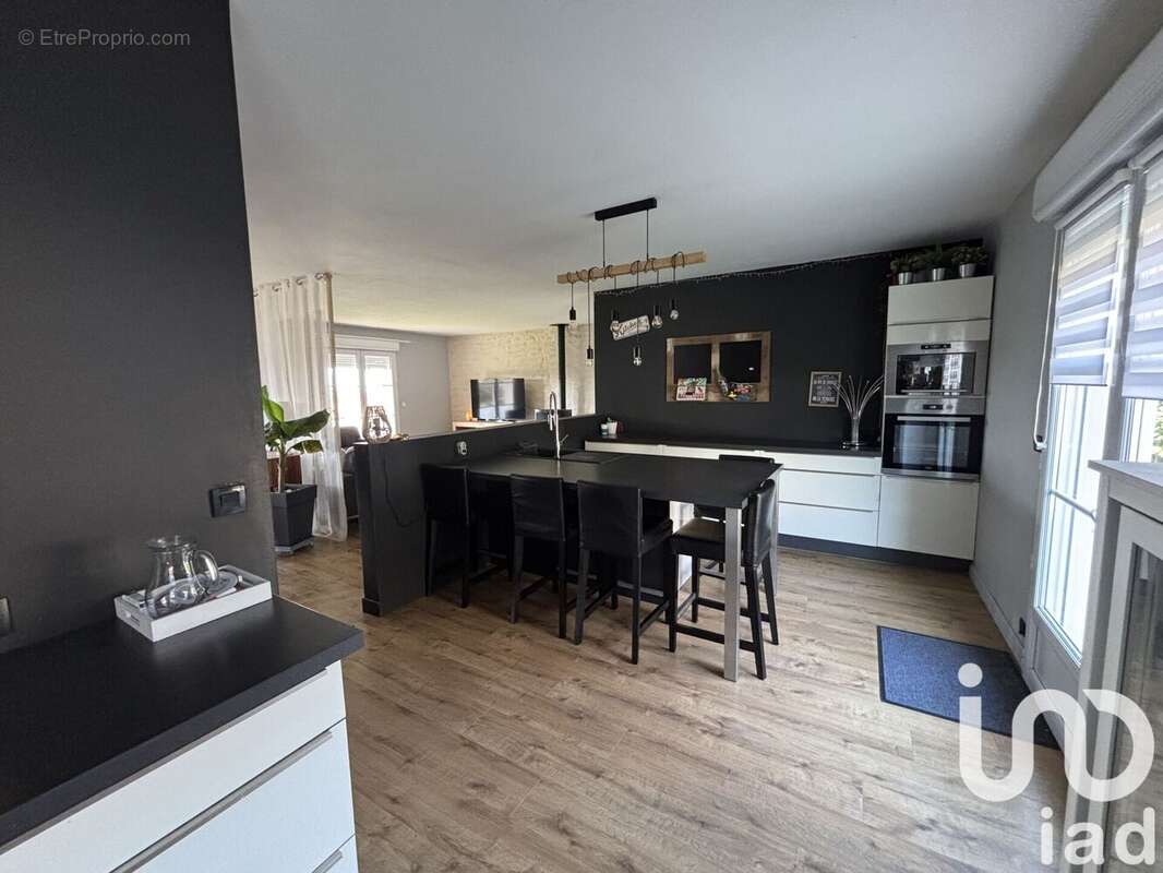 Photo 7 - Maison à LE GUE-DE-VELLUIRE