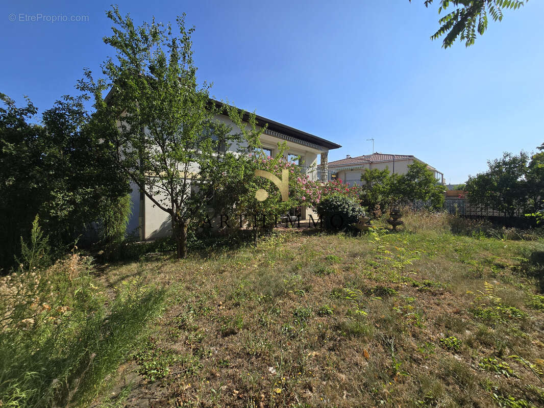 Maison à ROMANS-SUR-ISERE