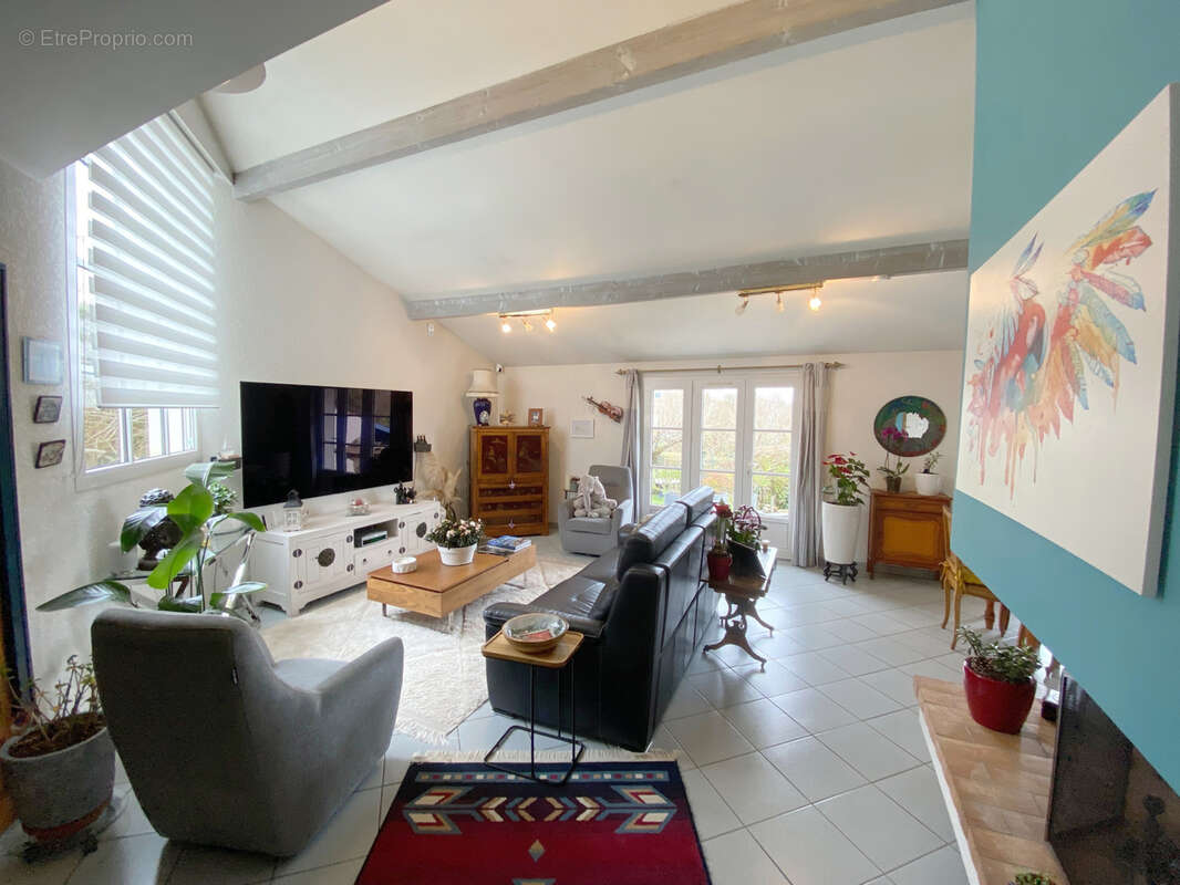 Maison à VAUX-SUR-MER