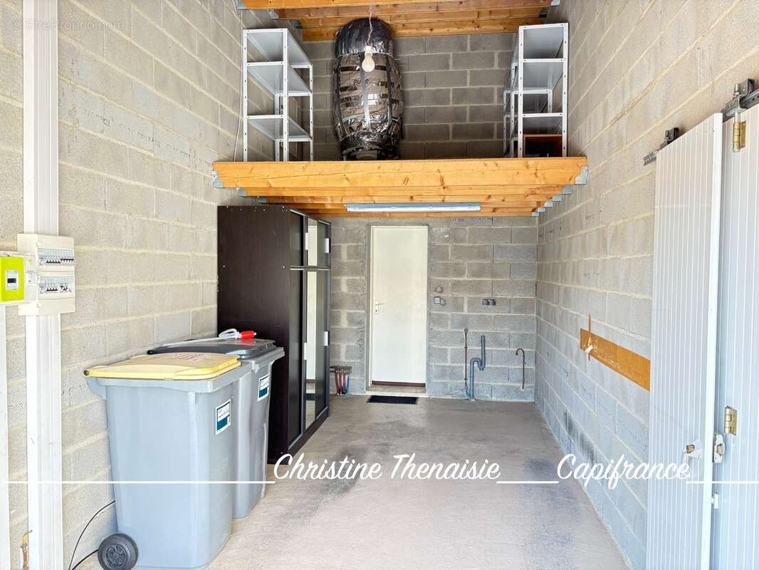 Maison à vendre Plain-Pied, Coeur de ville, 3 chambres, Garage SAINT HILAIRE DE RIEZ (85) - photo 16