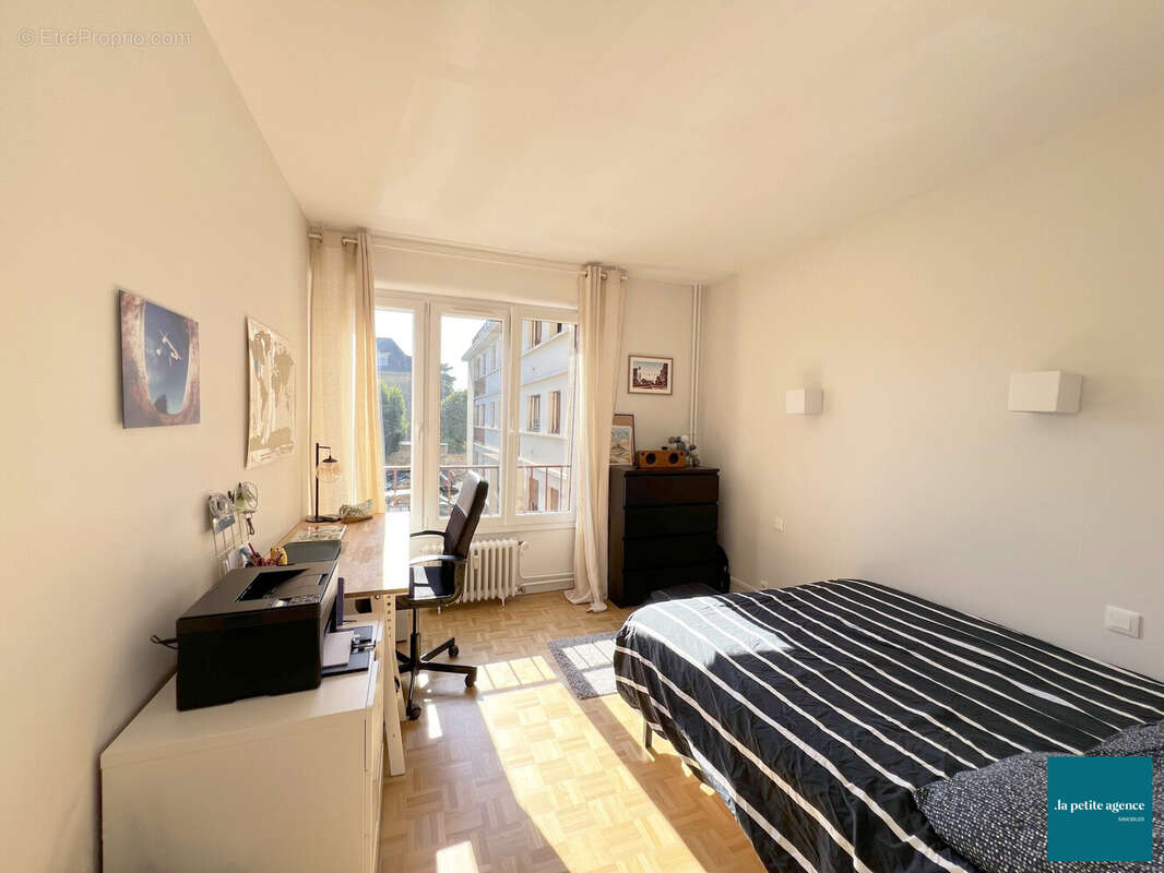 Appartement 92 m² à Caen  - photo 8