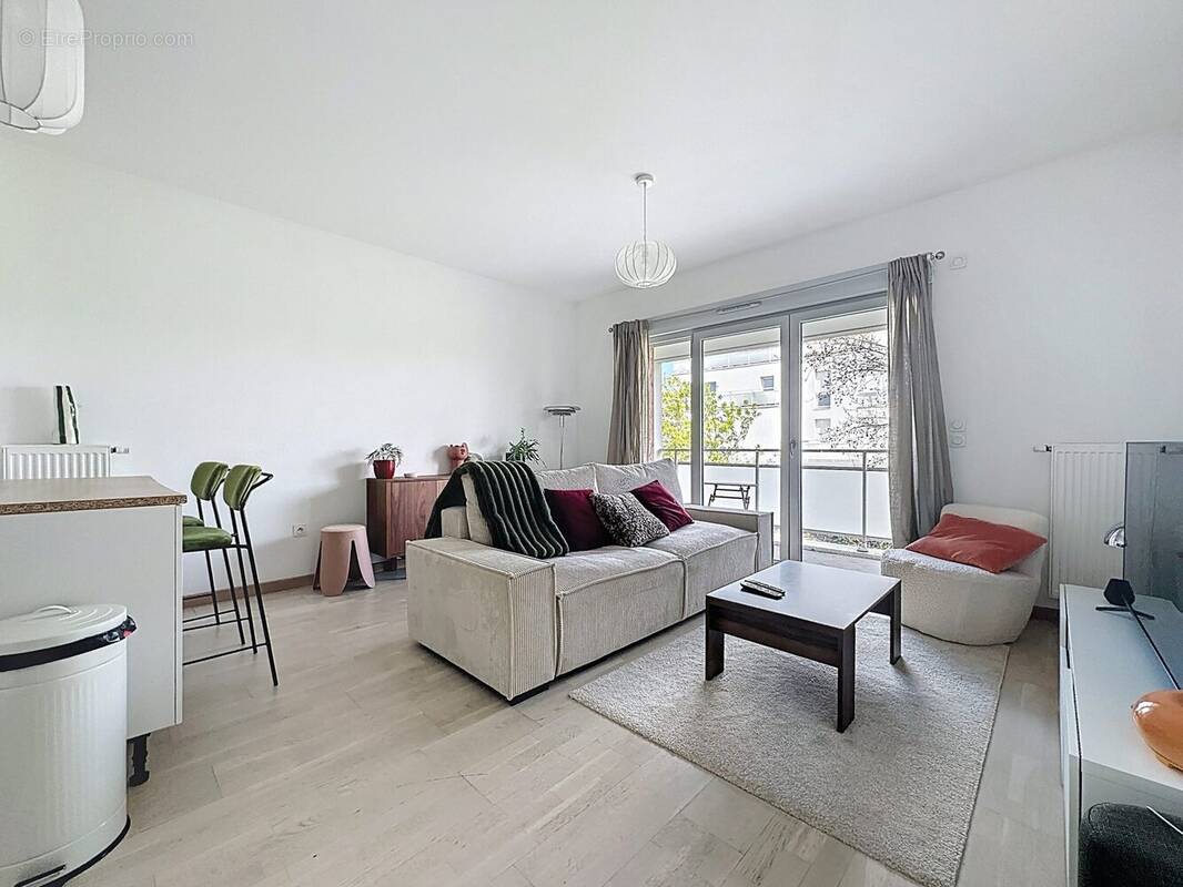 Appartement à BEZANNES