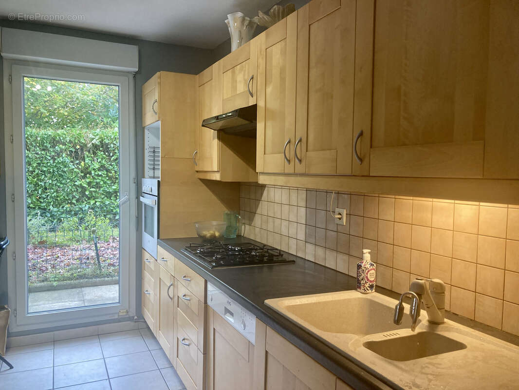 Appartement à RILLIEUX-LA-PAPE