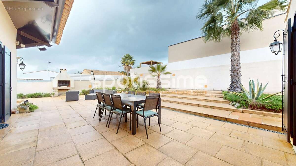 Maison à AGDE