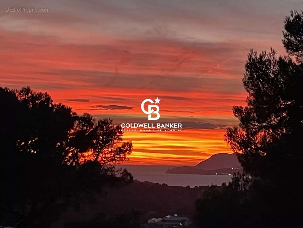 Maison à CARQUEIRANNE