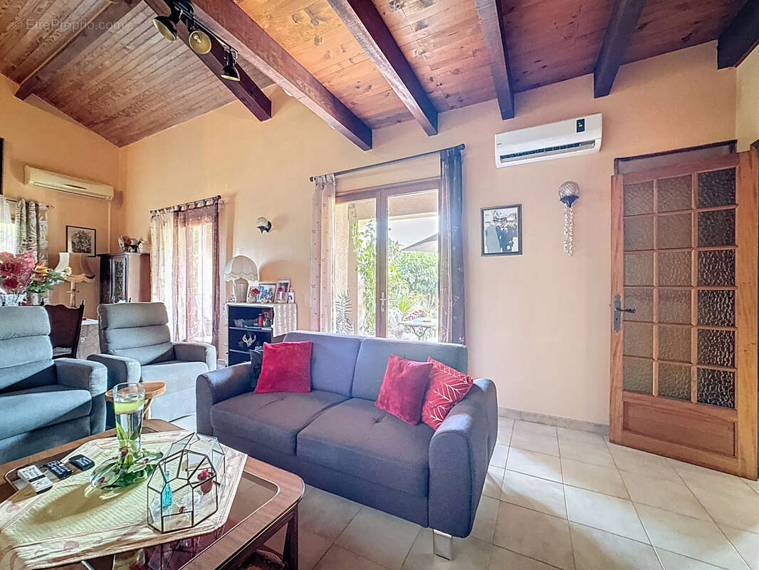 Maison PRUNELLI-DI-FIUMORBO: 5 pièces-140 m2 + Terrain 1450 m2 - photo 7