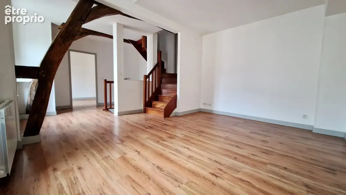 Bel appartement 3 chambres en centre ville historique - photo 2