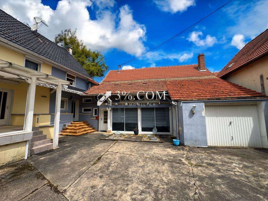 3%COM Grande maison avec cour et jardin - photo 12