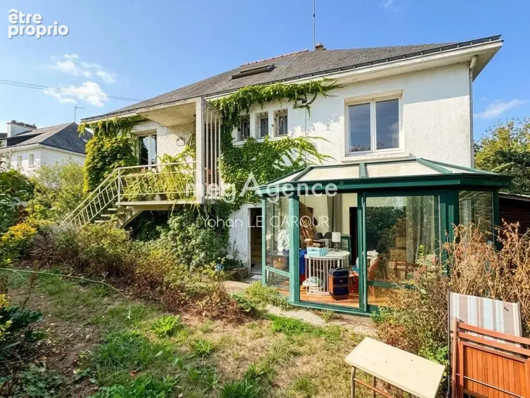 Vannes Bernus – Maison 150 m² avec 2 studios indépendants – Terrain clos 675 m² - photo 2